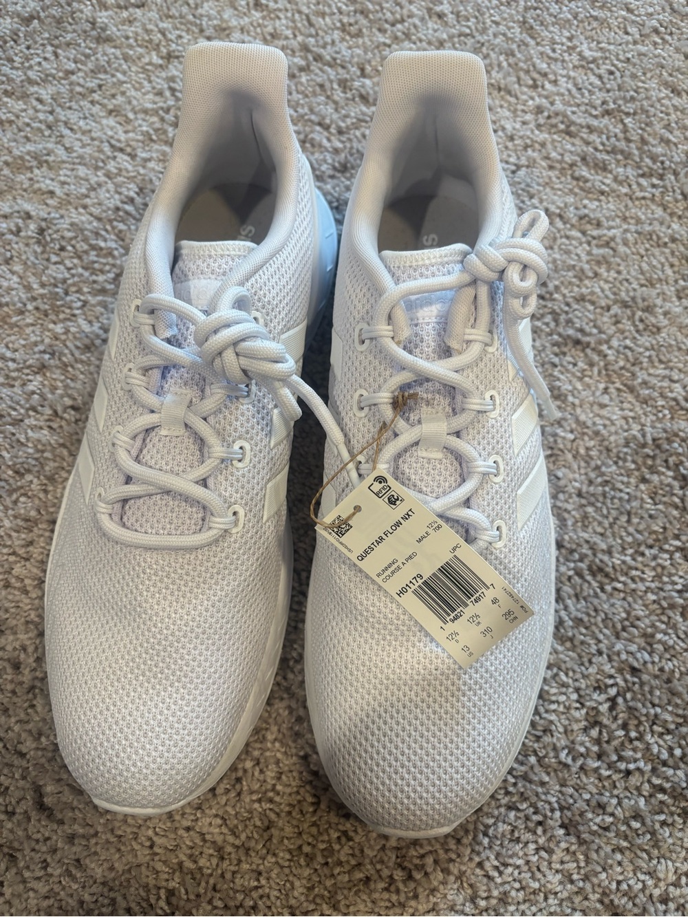 adidas men’s White Runfalcon 5 shoe